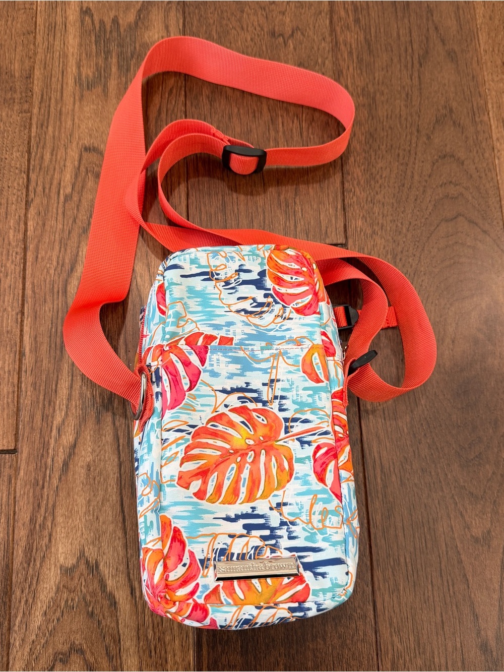 Samantha Brown Tropical Water Print Togo Insulated Water Bottle Crossbody Bag